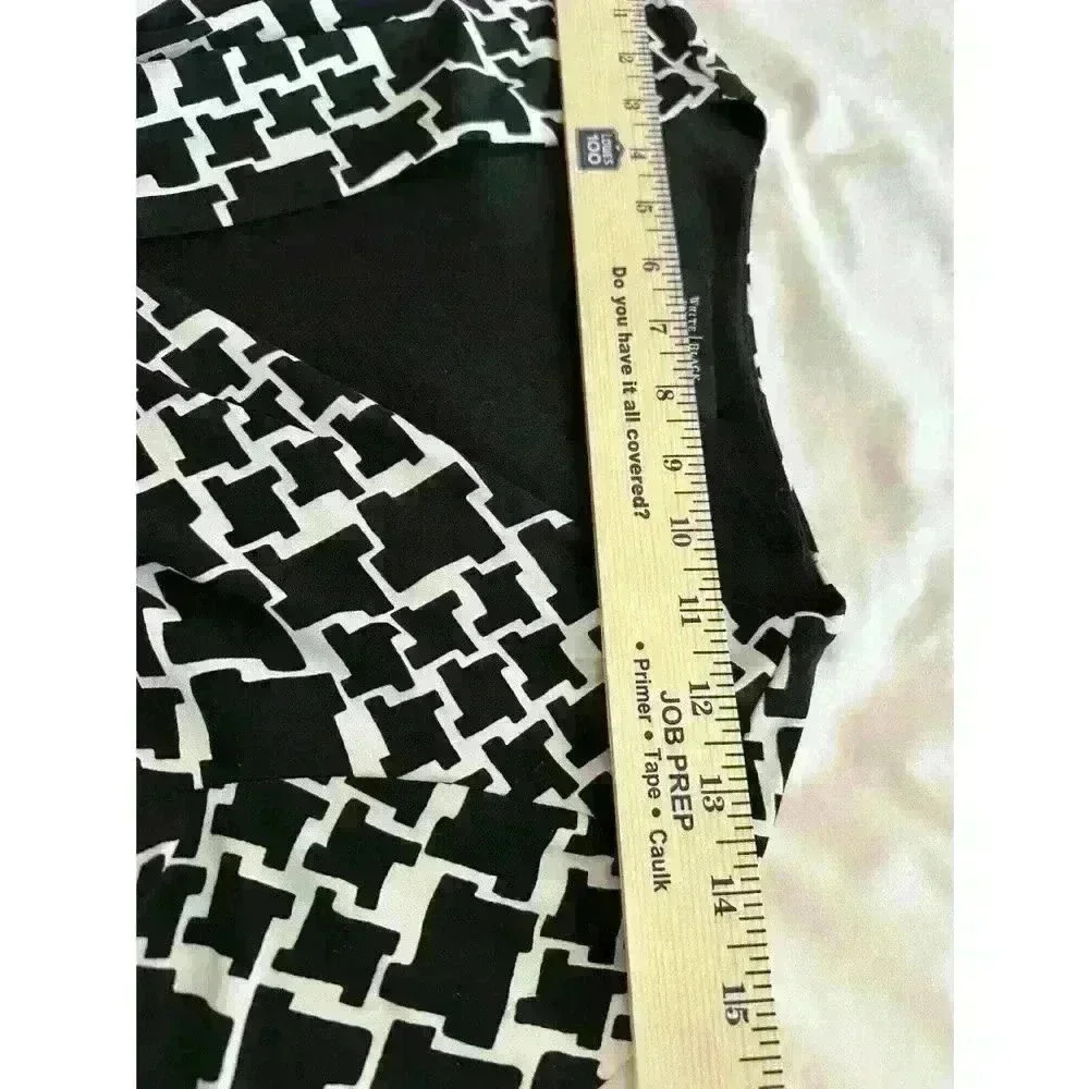 White House Black Market Houndstooth Knit Dress | Women's Size 00 - 3/4 Sleeve - Picture 5 of 8